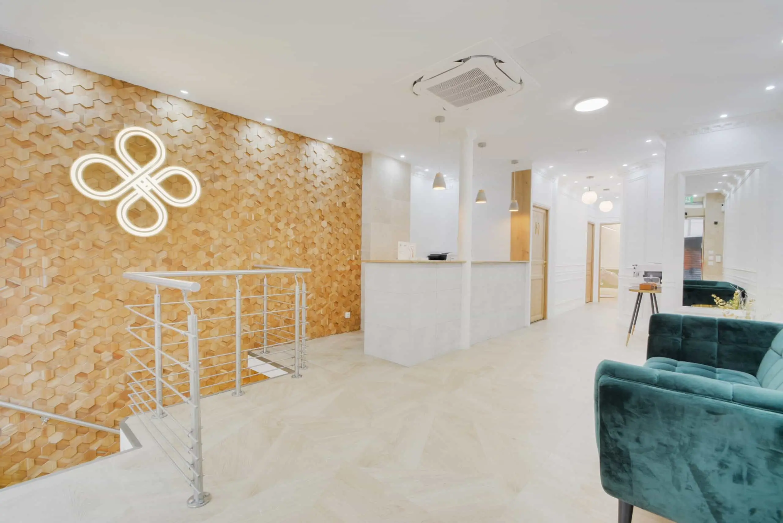 Maison du Laser - Centre d'épilation laser médical à Paris 15 - Mademoiselle